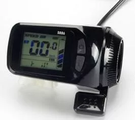 LCD 886